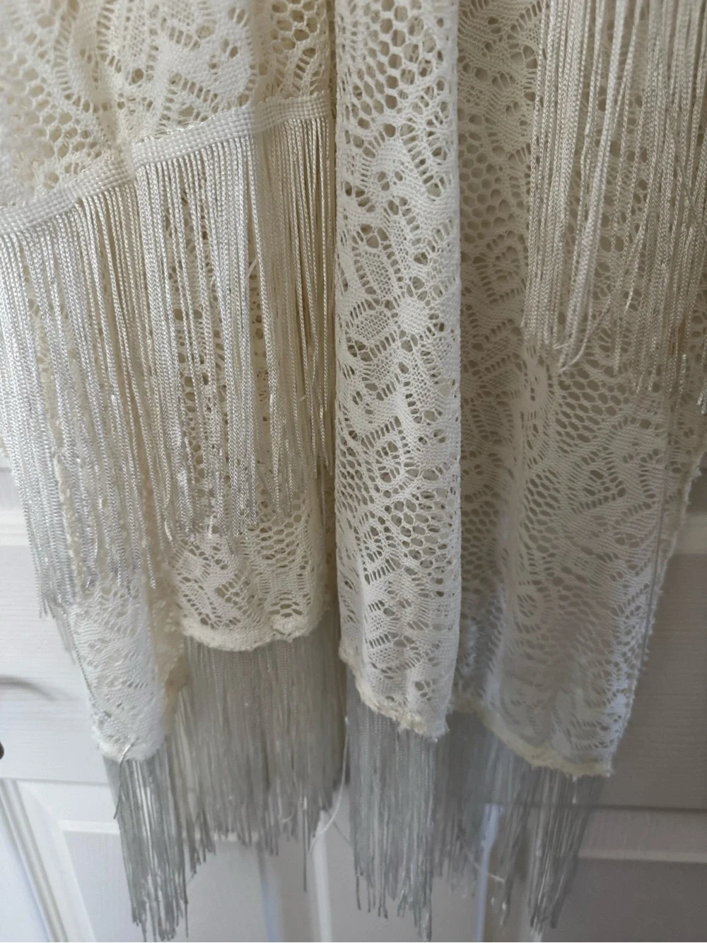Elegant Cream Lace Fringe Kimono - Brand